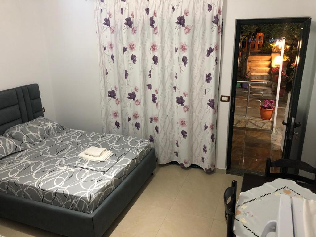 Apartment Erjon Ksamil Esterno foto